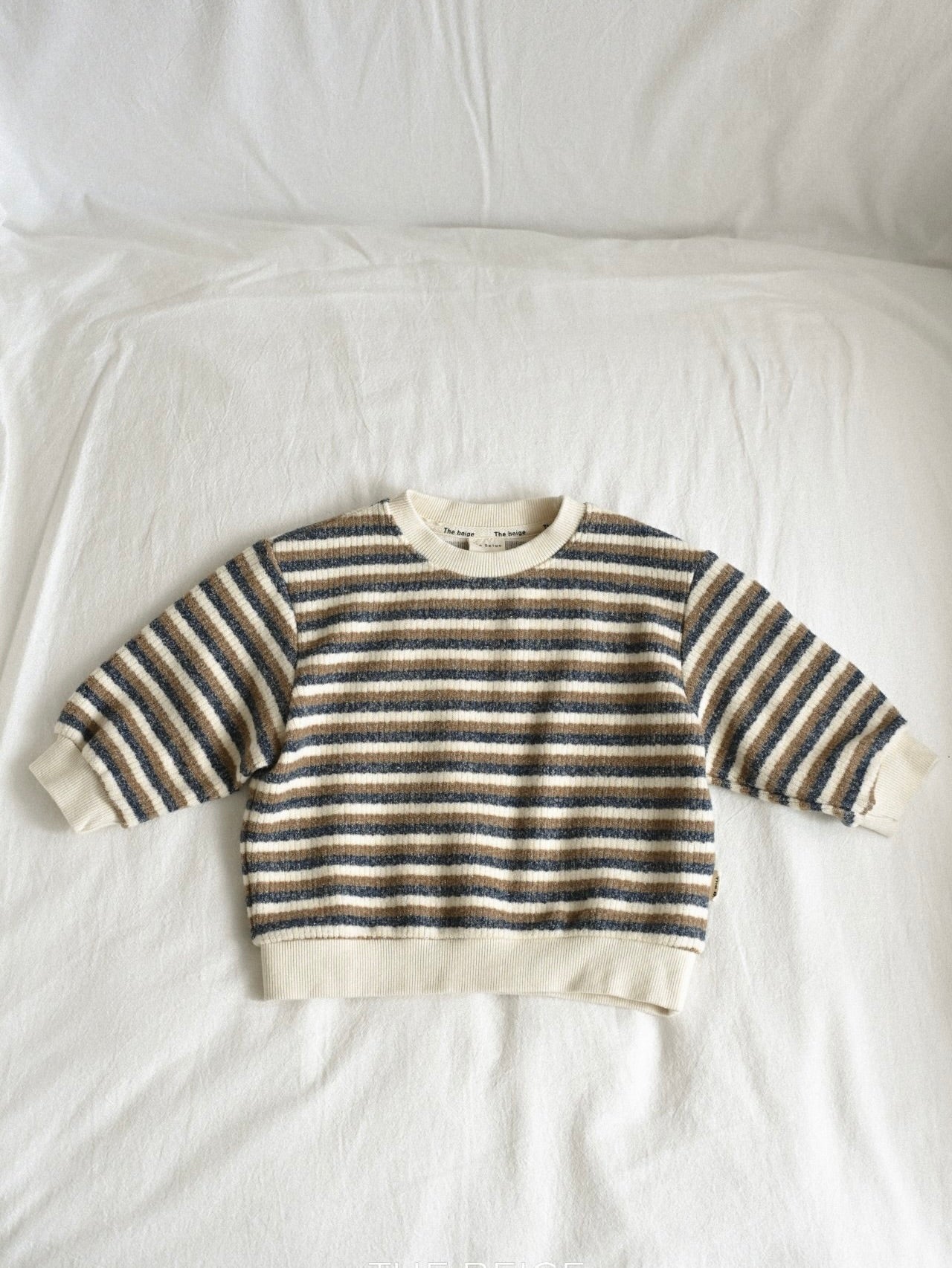 Knitted striped sweatshirt