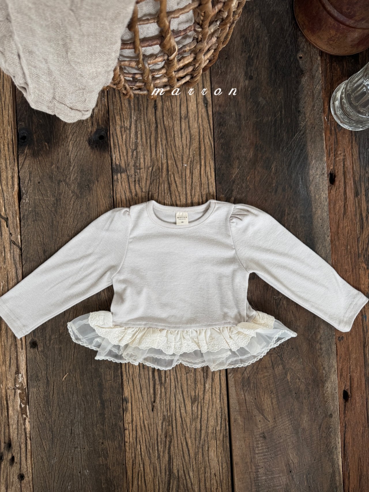 Frill lace T shirt