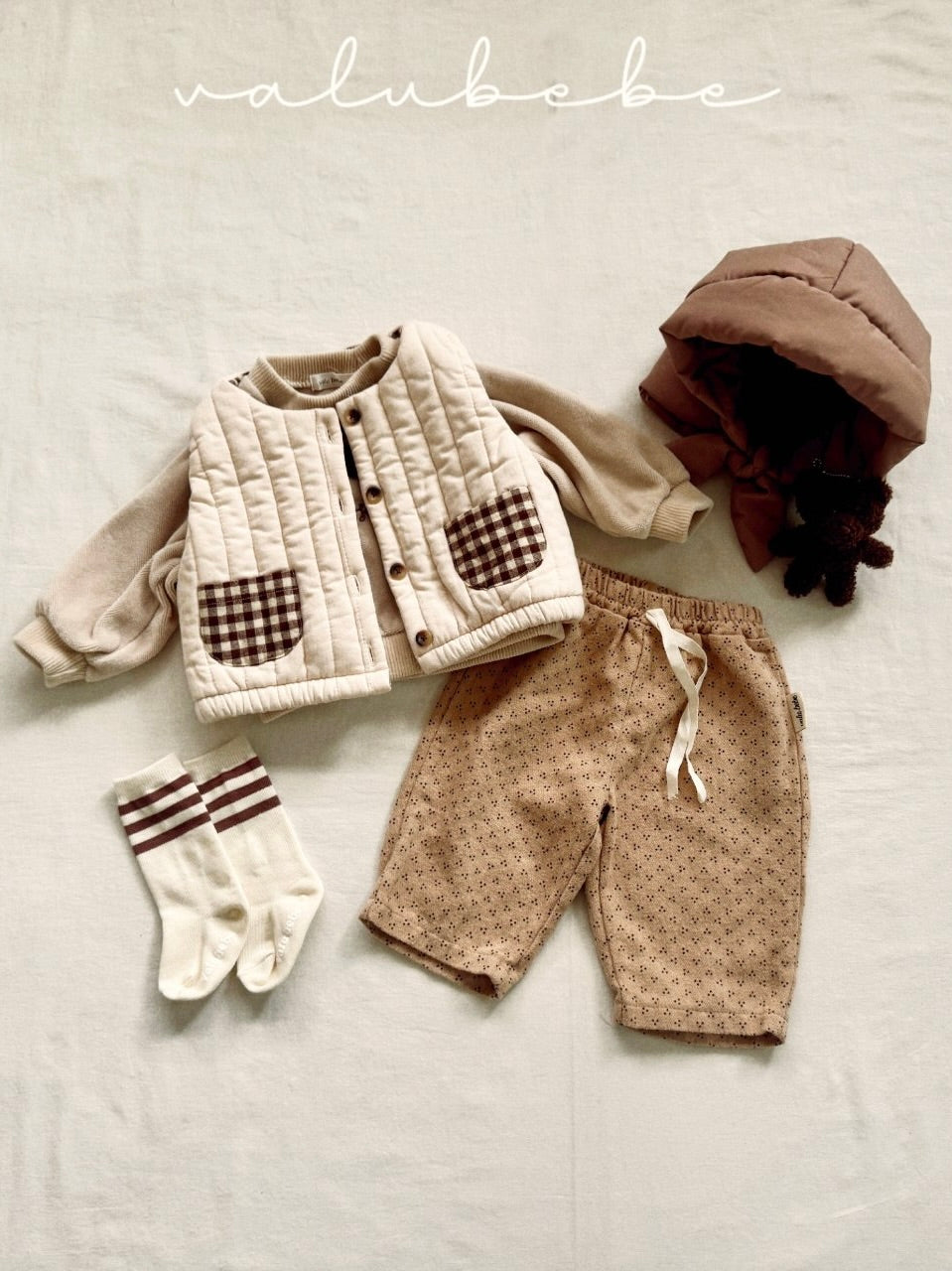 Padded bonnet (baby)