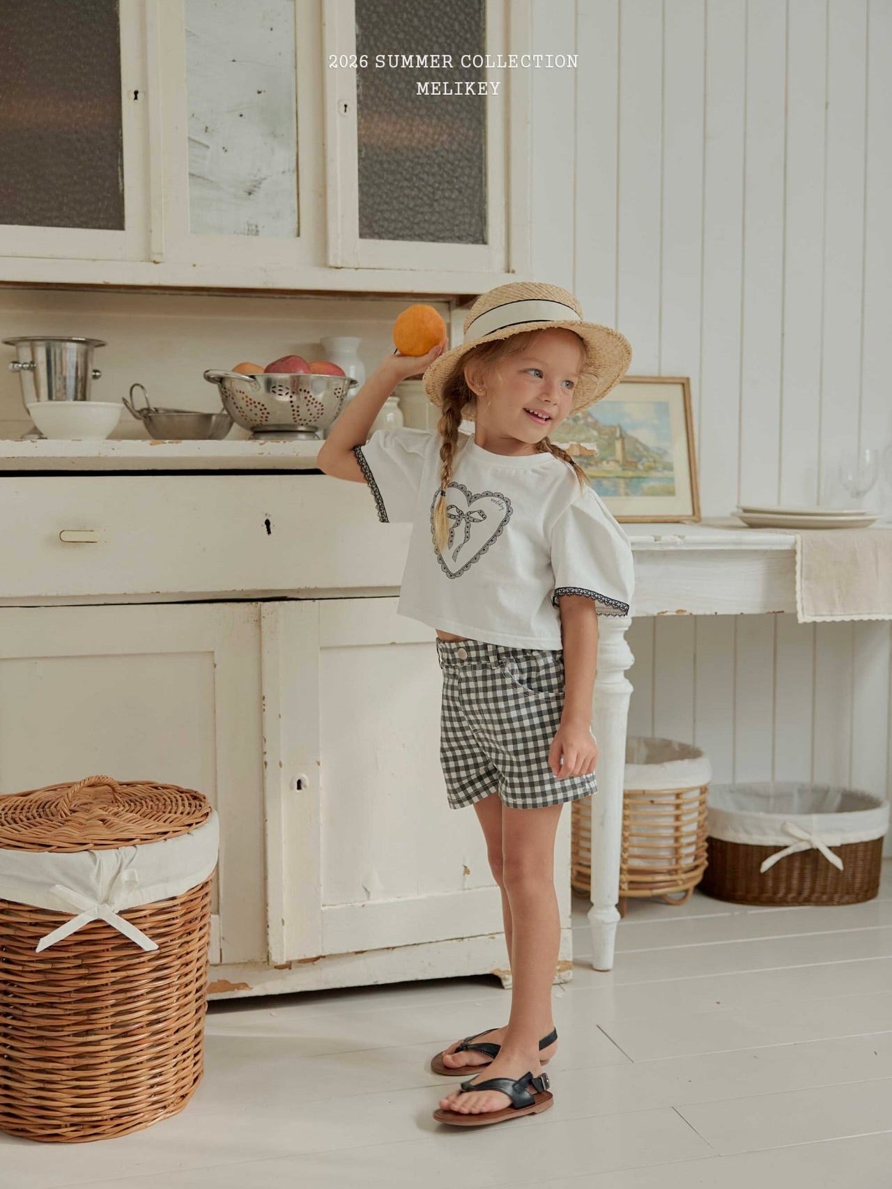 Heart ribbon T shirt