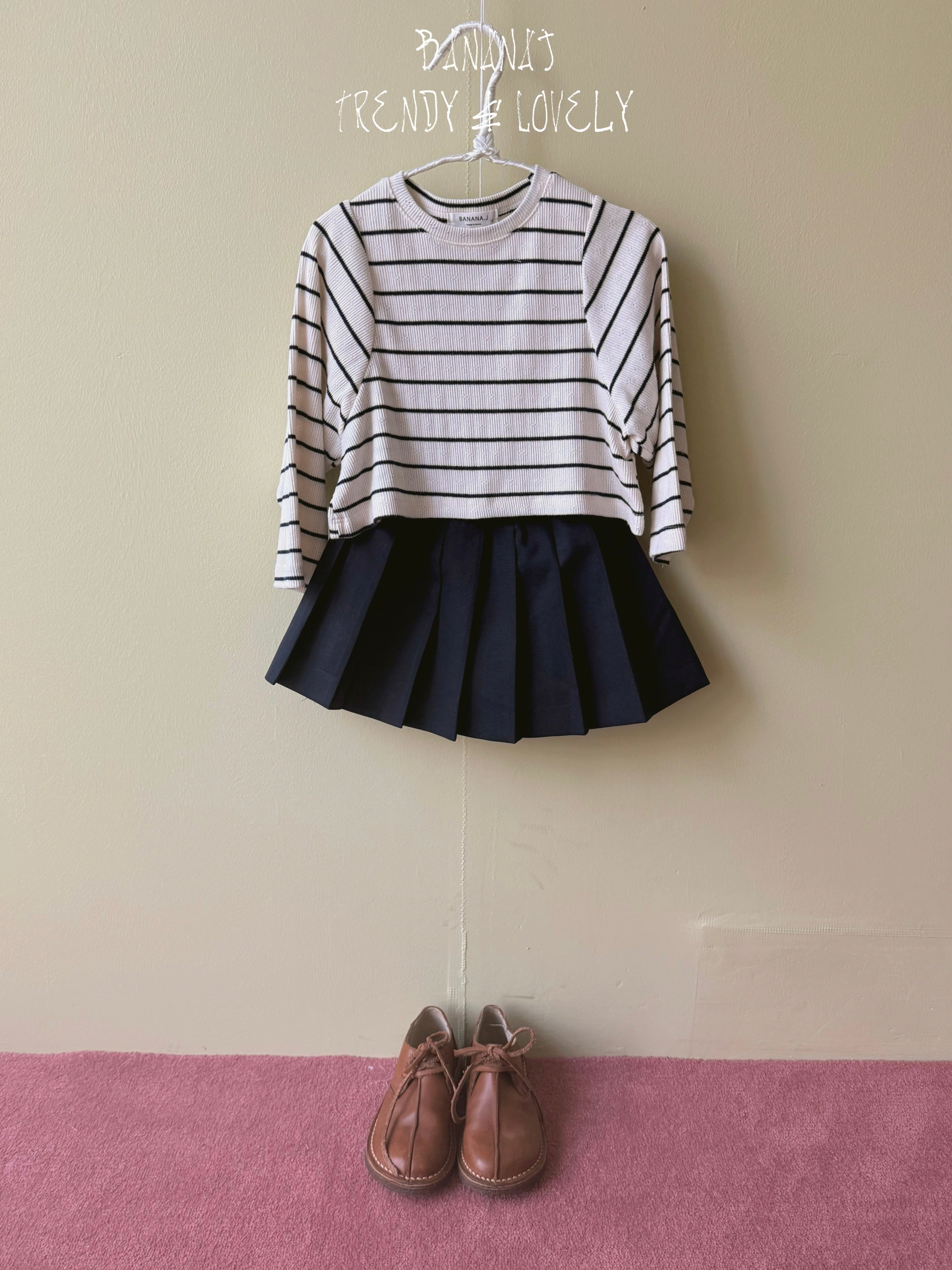 Moa pleated skirt