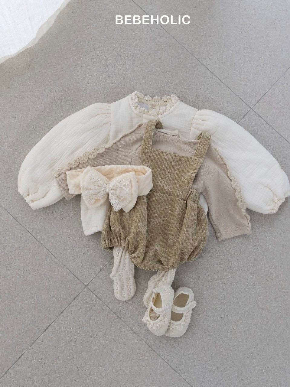 Caramel suspender rompers