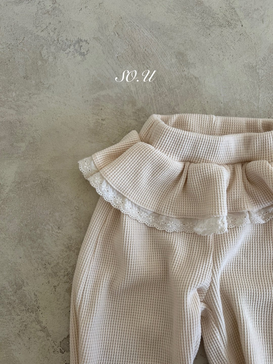 Waffle frill pants