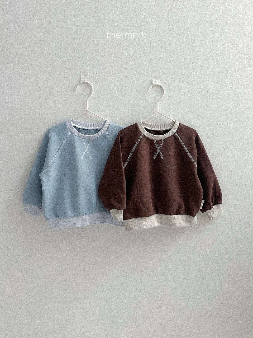 Momo colored sweatshirt