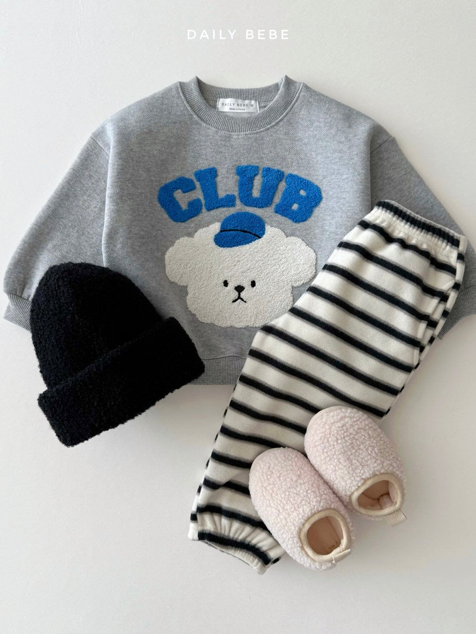 Club bear sweatshirt