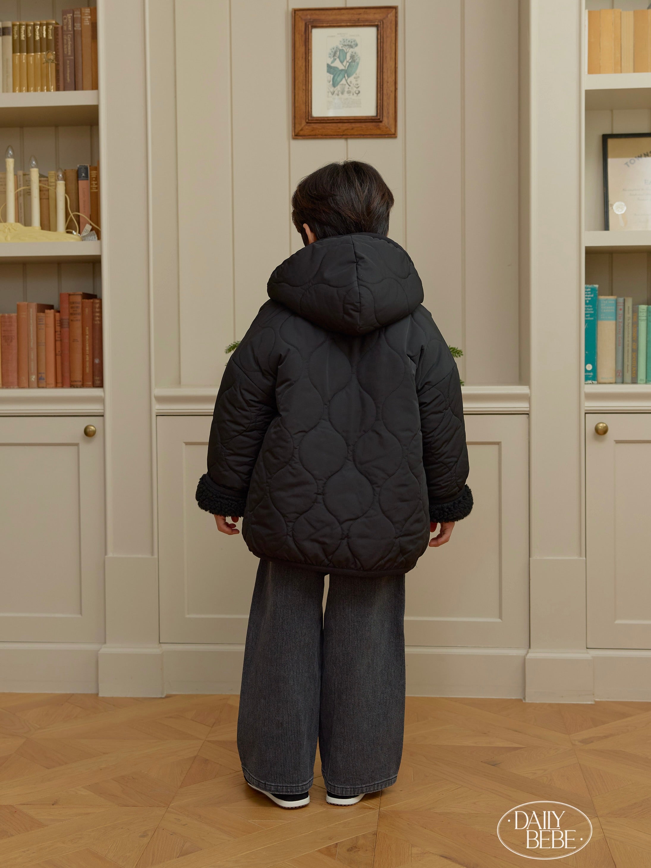 Reversible hooded jumper