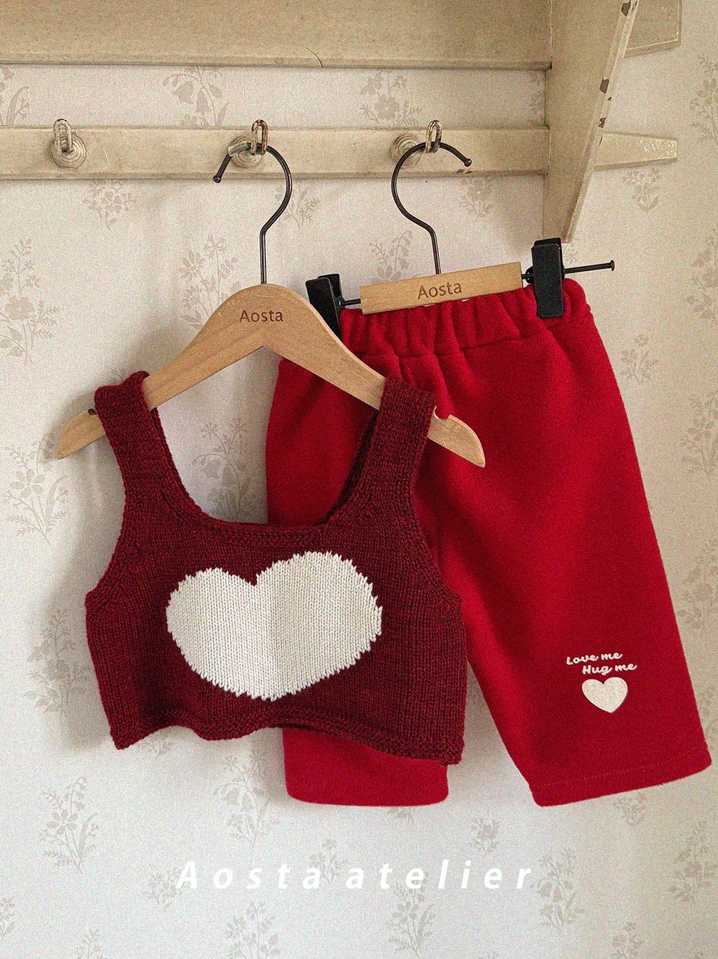 Knit O vest