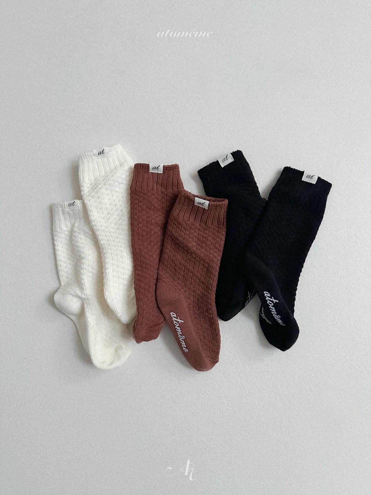 Pom pom socks set