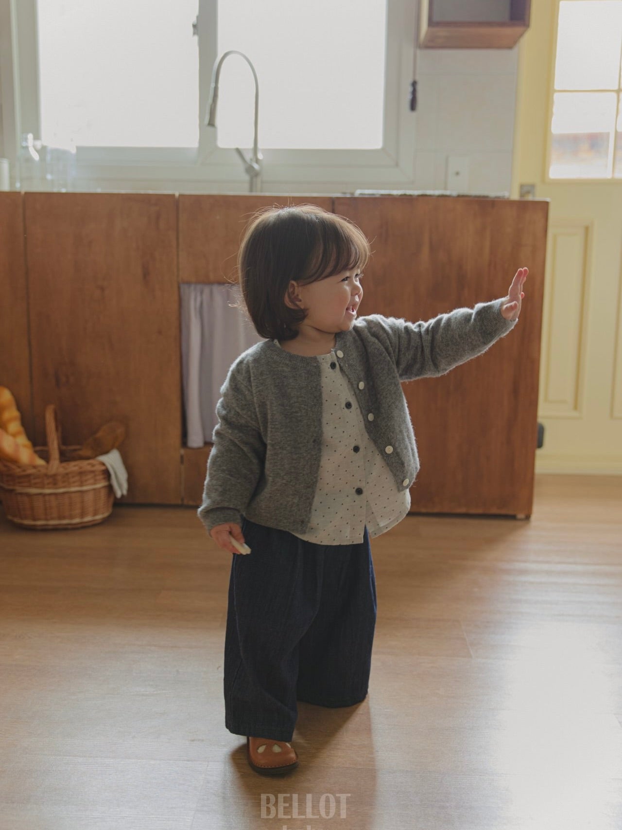 Bebe bonbon dot blouse