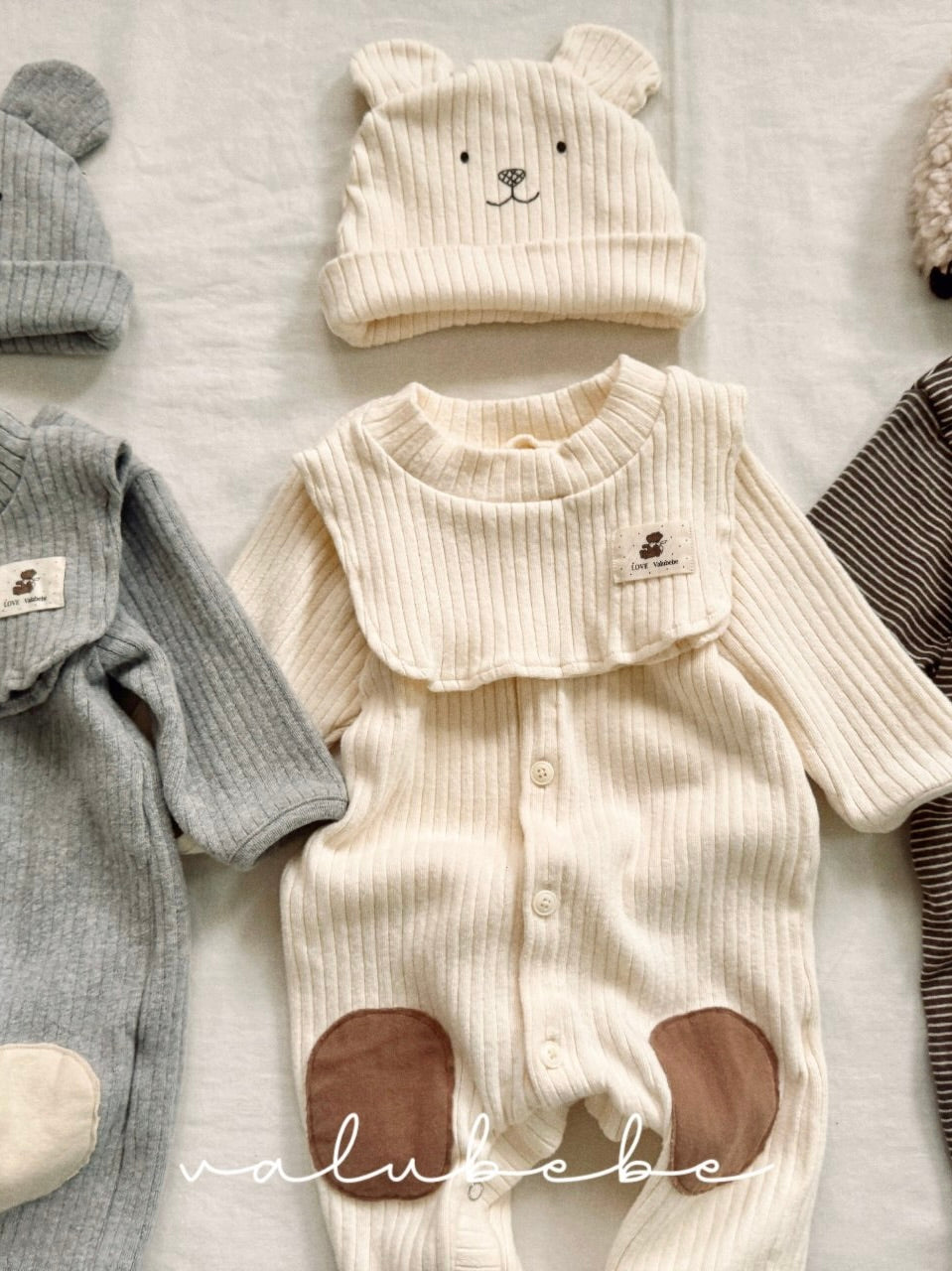 Cute baby coverall (baby)