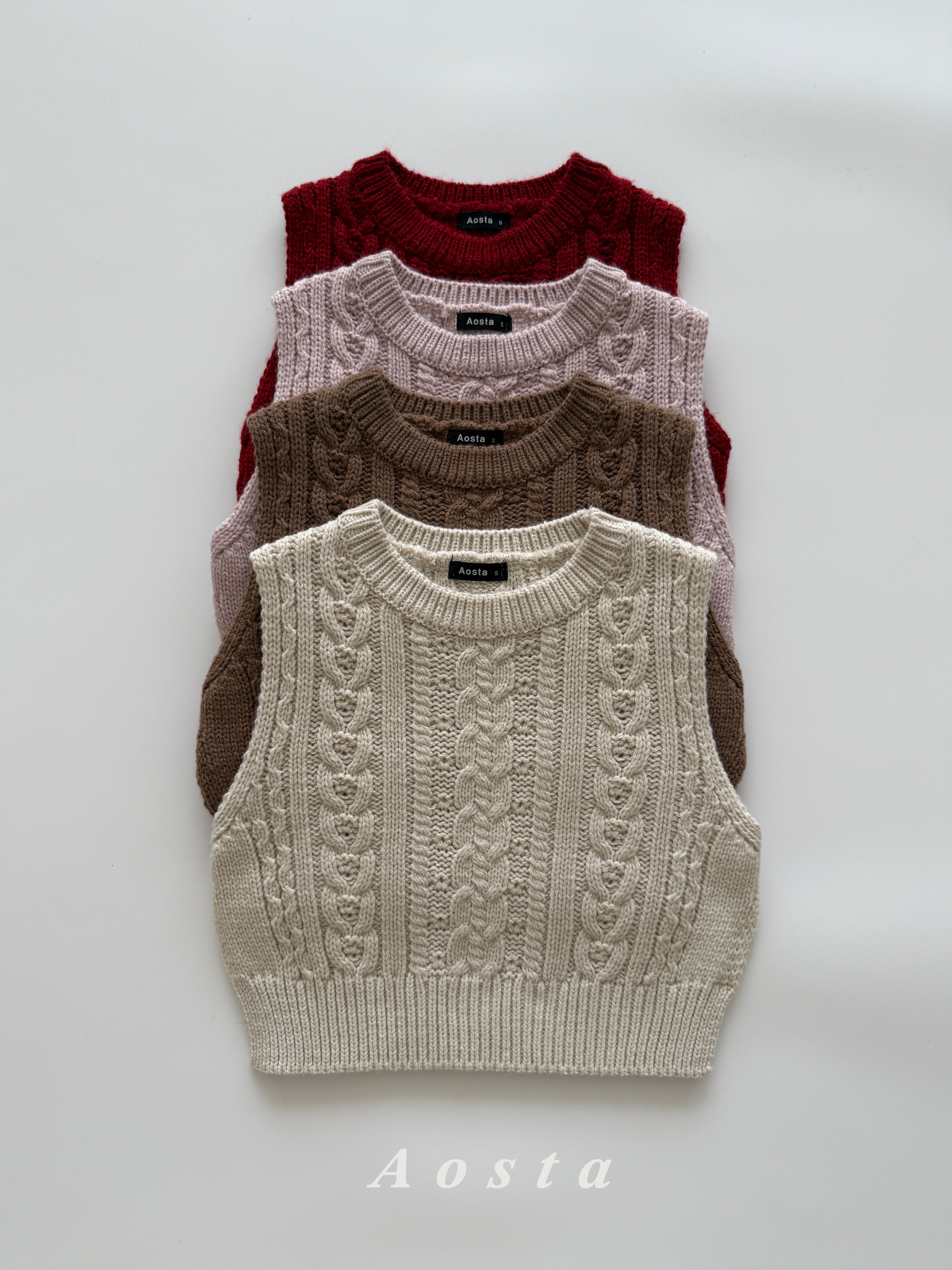 Knit vest