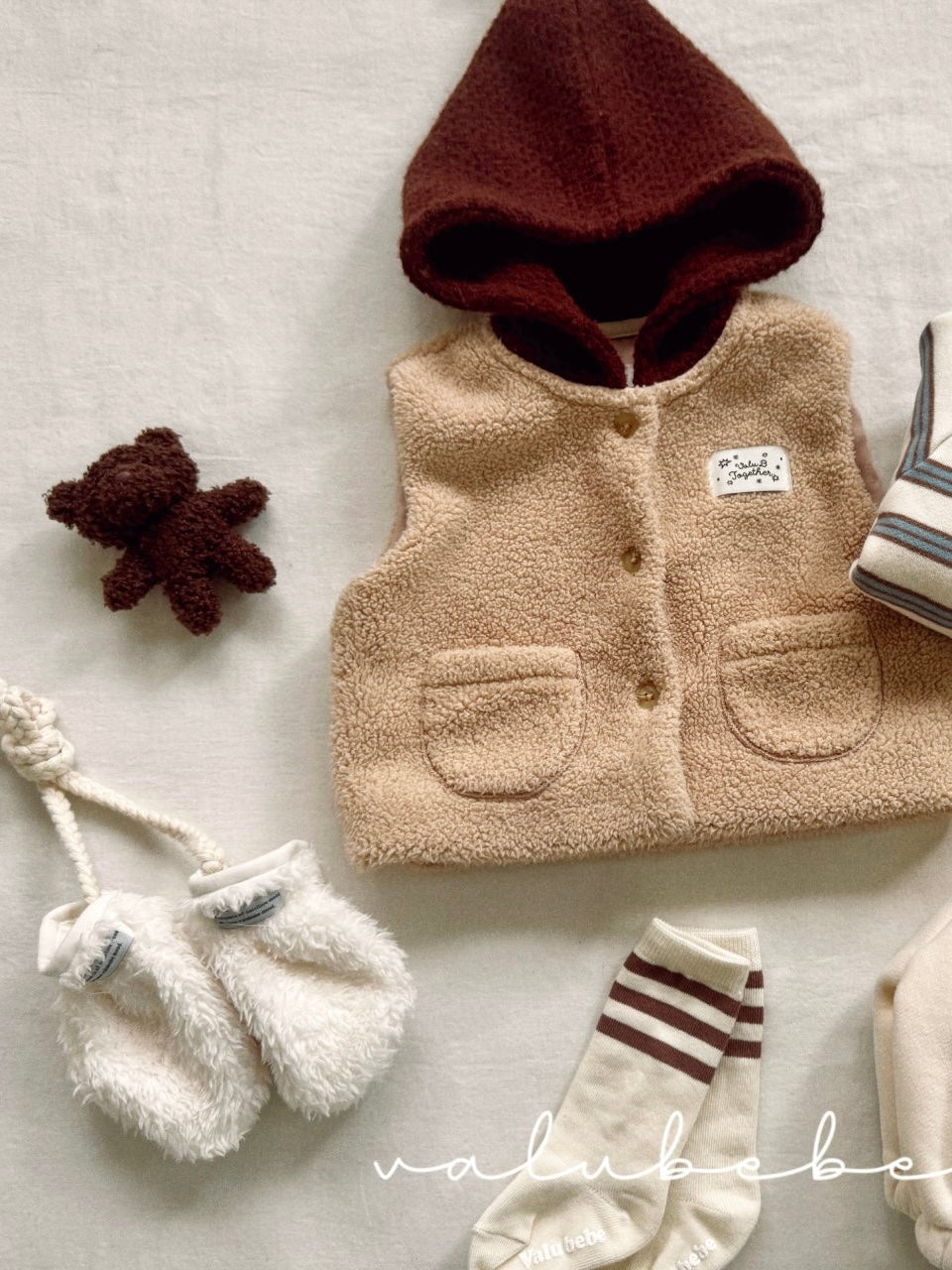 Fluffy mittens (baby)