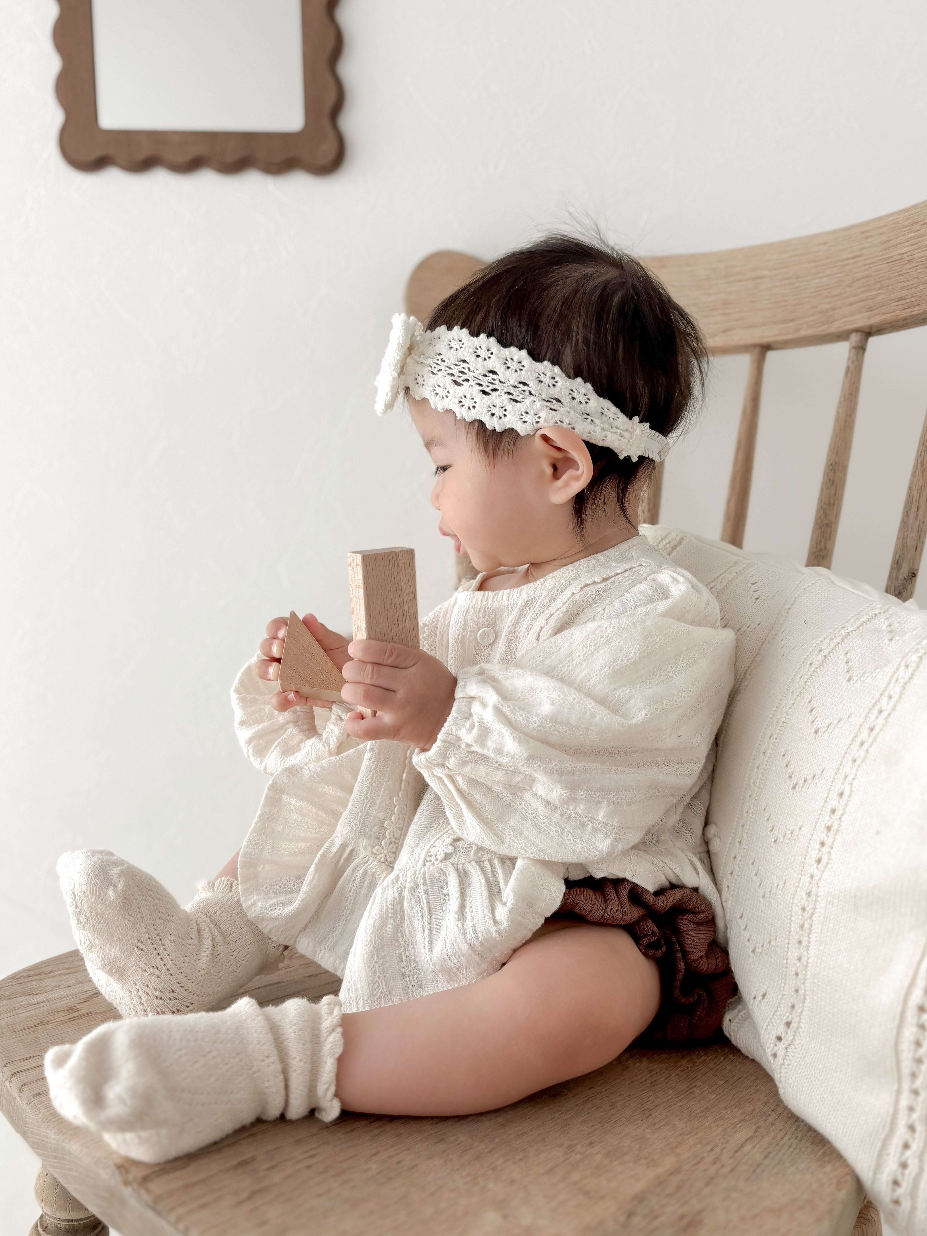 Milk ribbon hairband