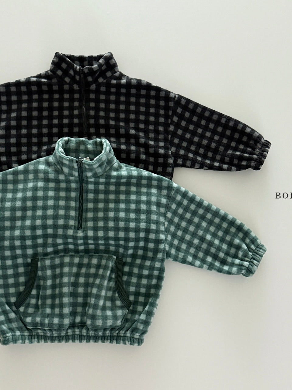 Mini check half-zip