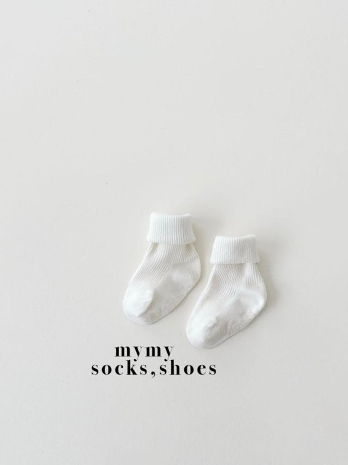 Baby milk socks set