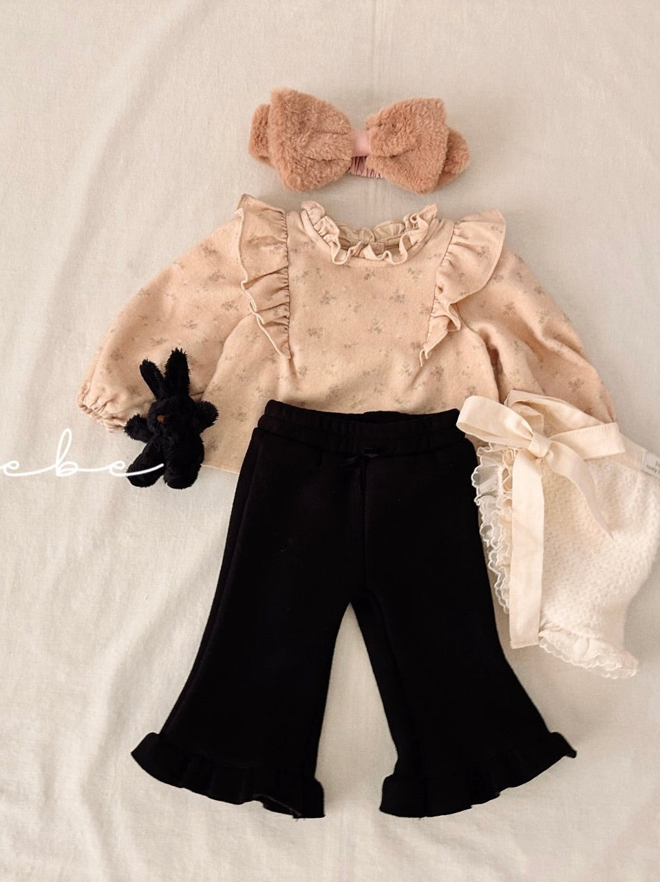 Frill bootcut pants (baby)