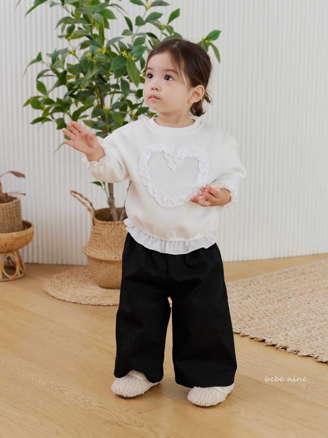 Heart Frill Sweatshirt