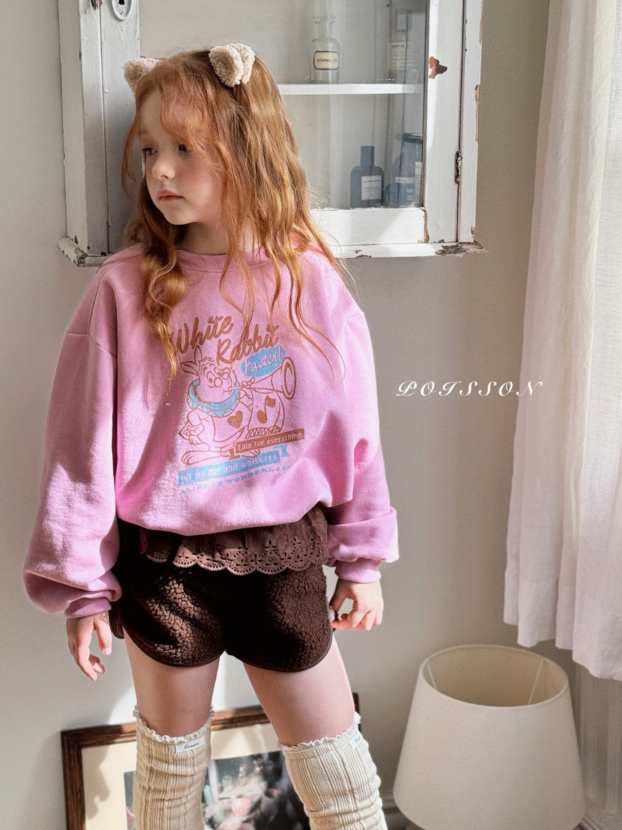 Wonderland vintage sweatshirt