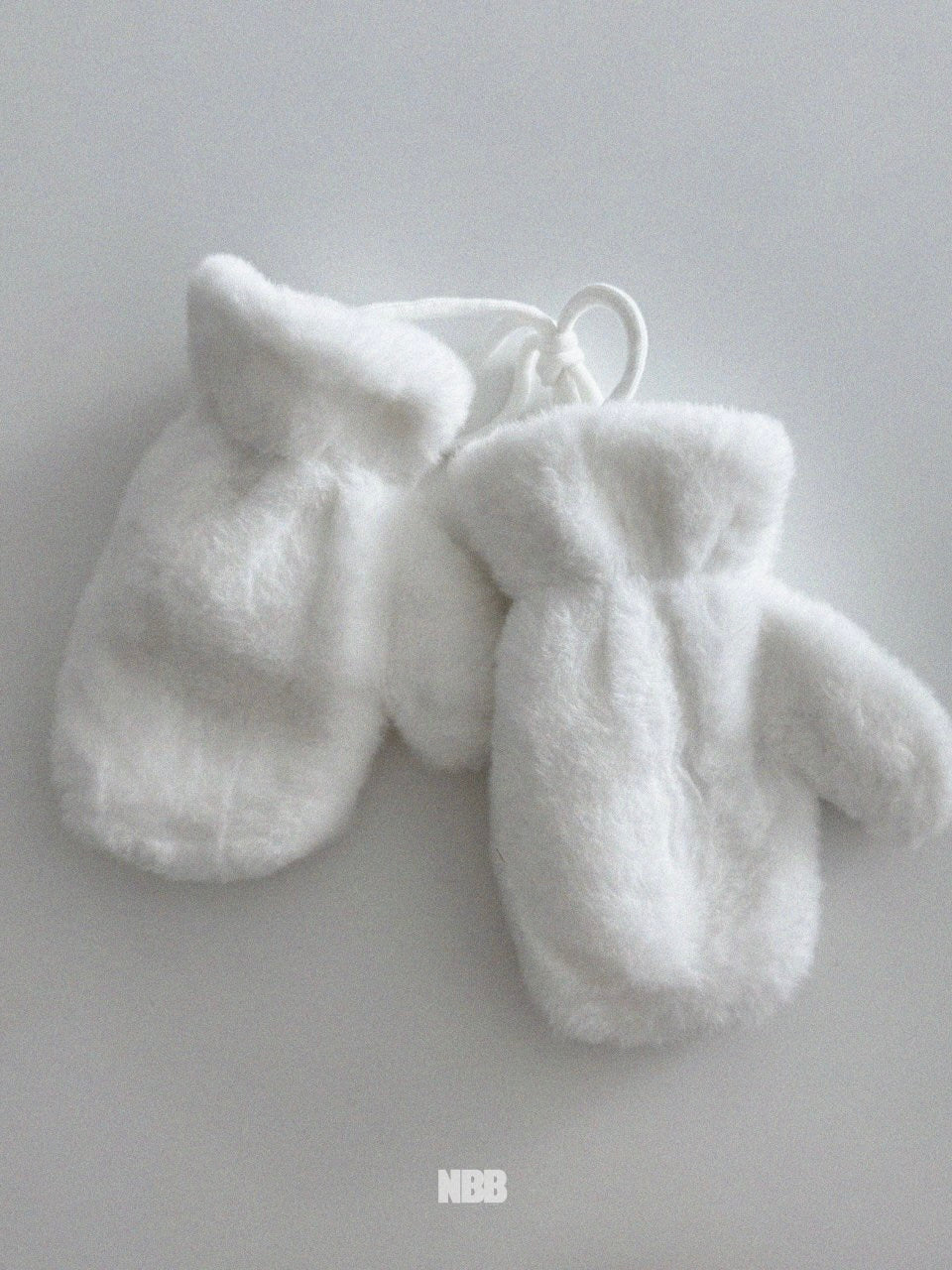 Winter fluffy gloves