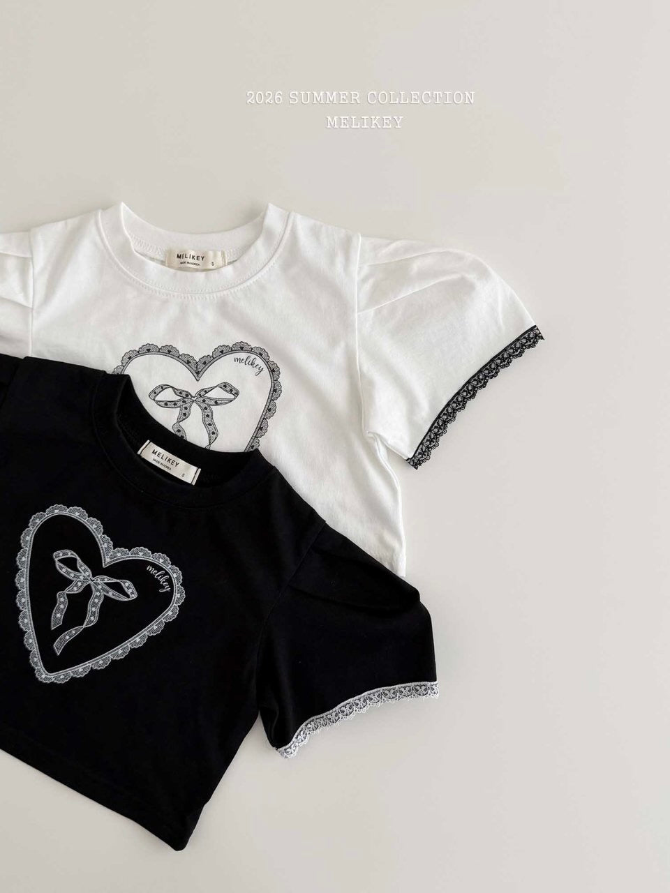 Heart ribbon T shirt