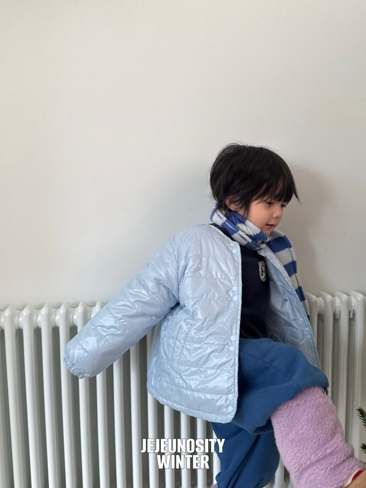 Earth Lightweight Down Jacket