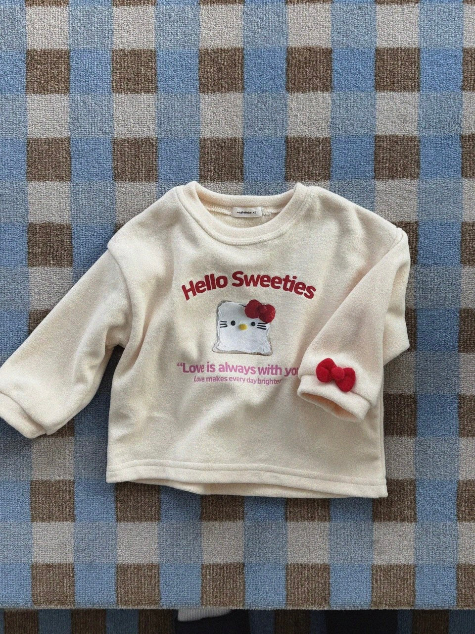 Sweetie ribbon sweatshirt