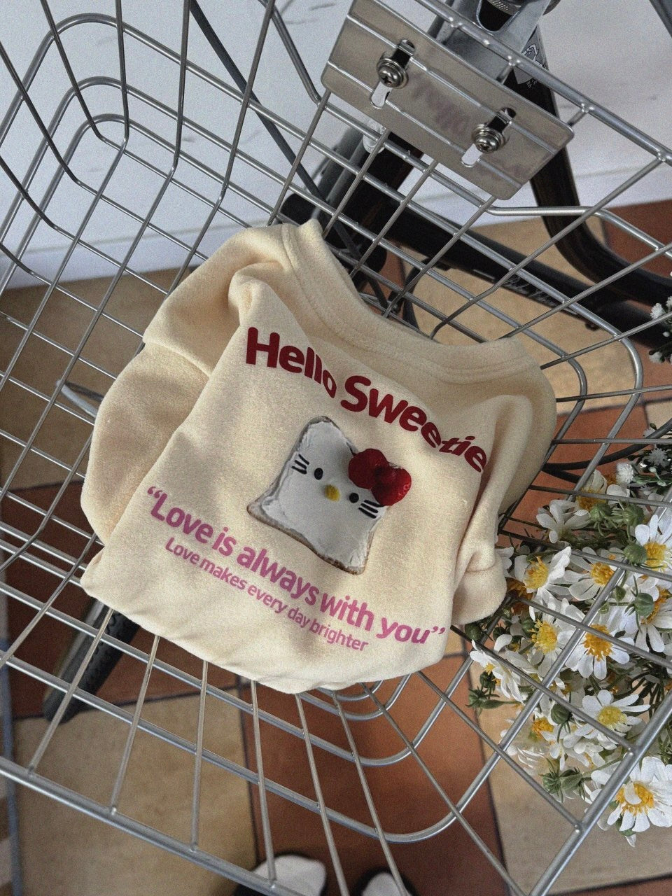 Sweetie ribbon sweatshirt