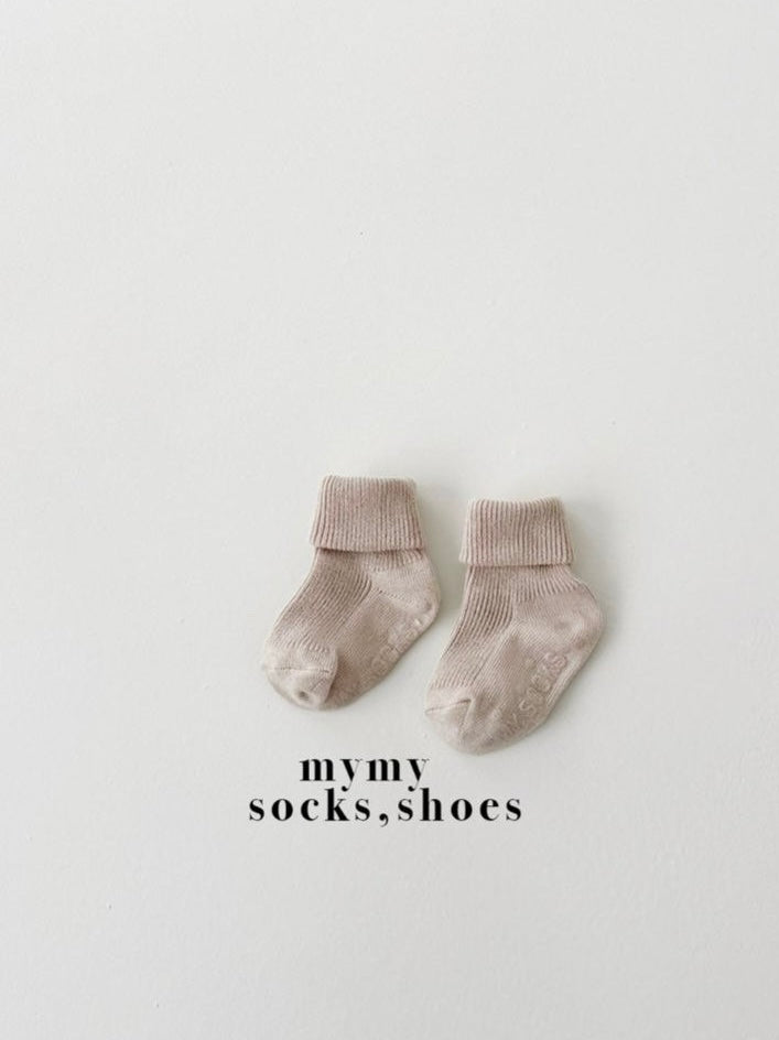 Baby milk socks set