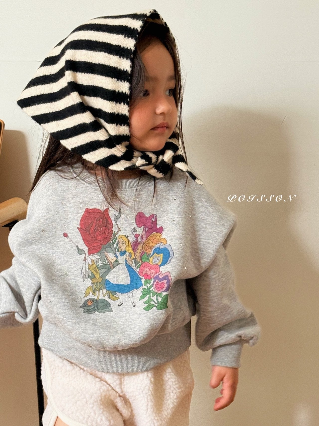 Flower Alice sweatshirt