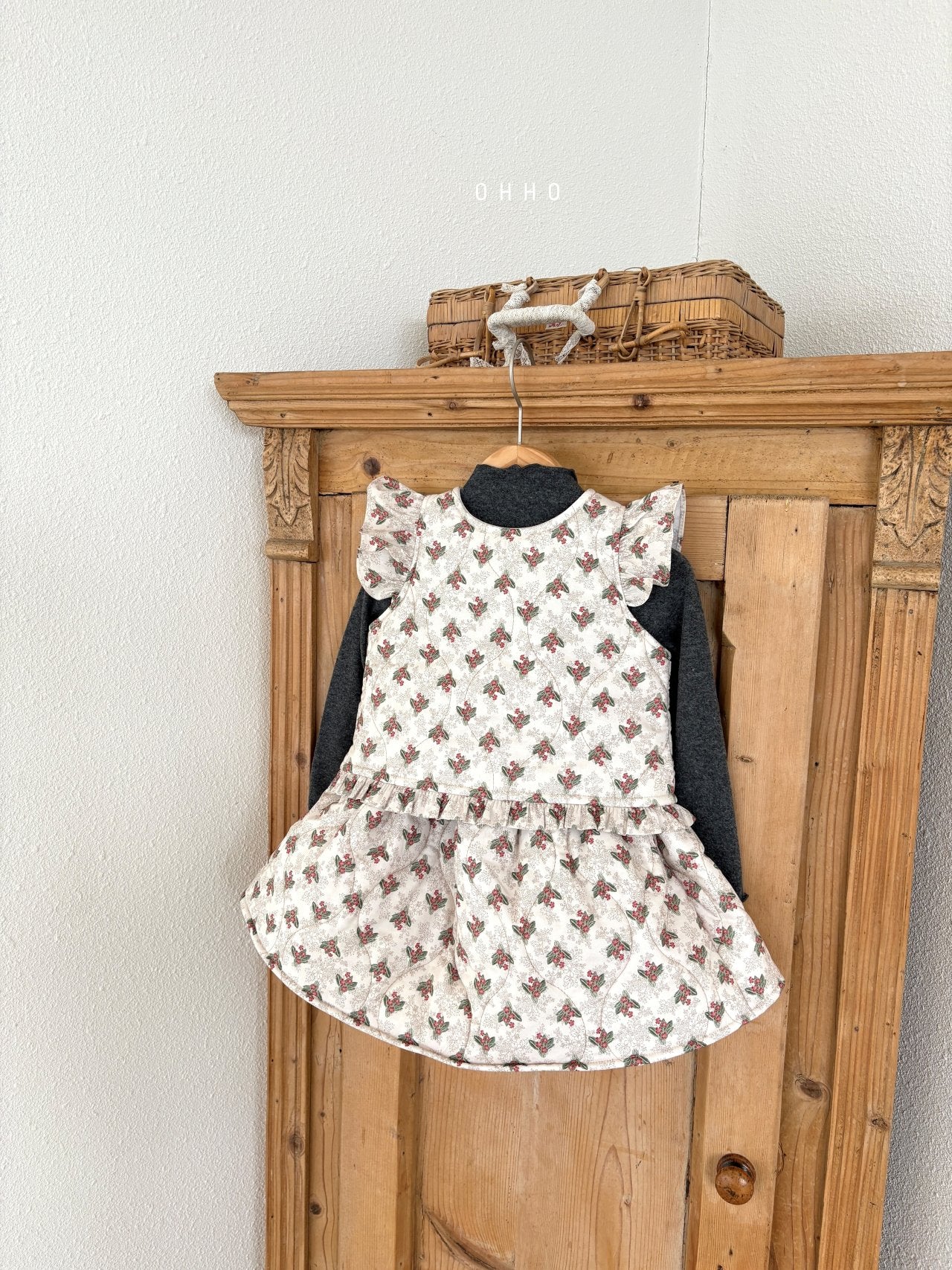 Snowberry quilted vest