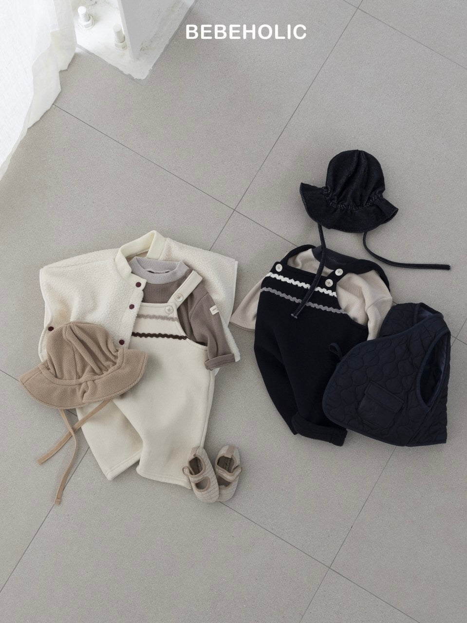 Mori suspender rompers