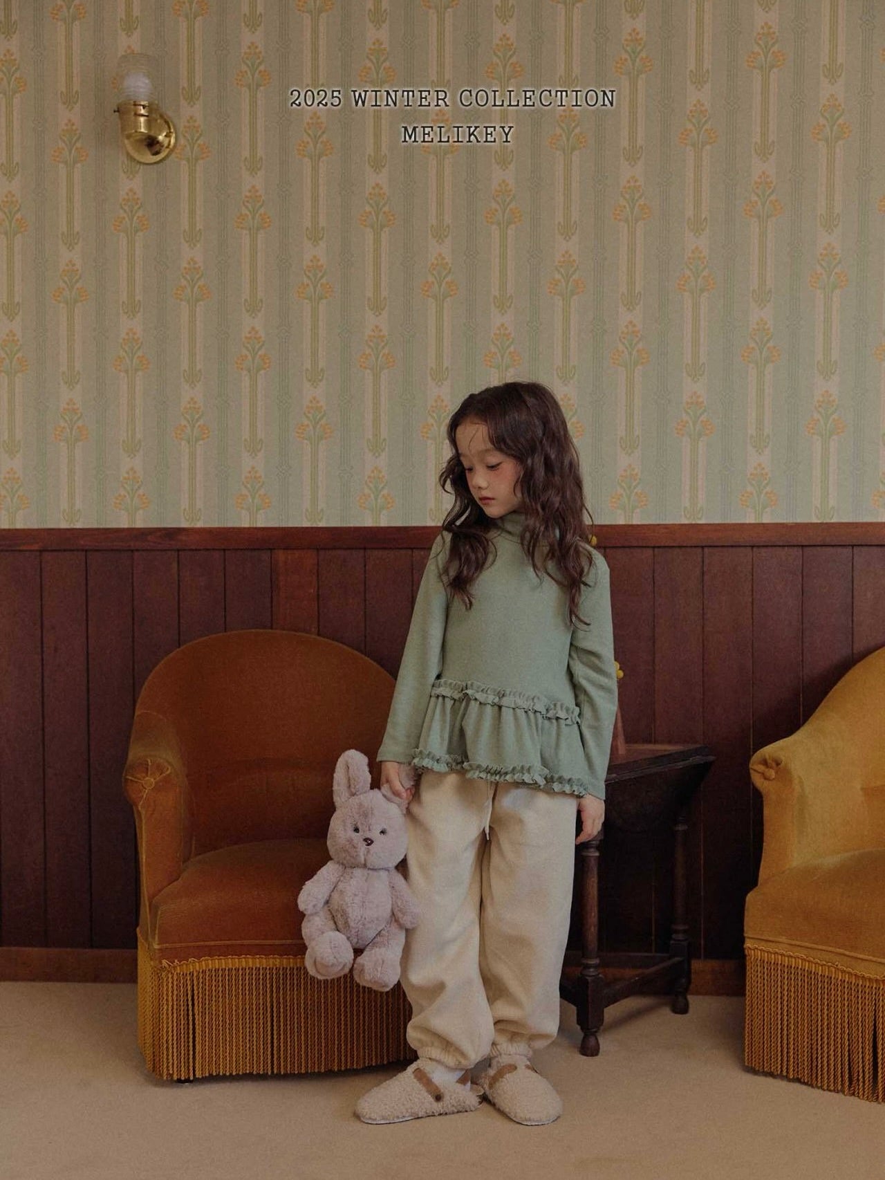 Tutu frill turtle neck T