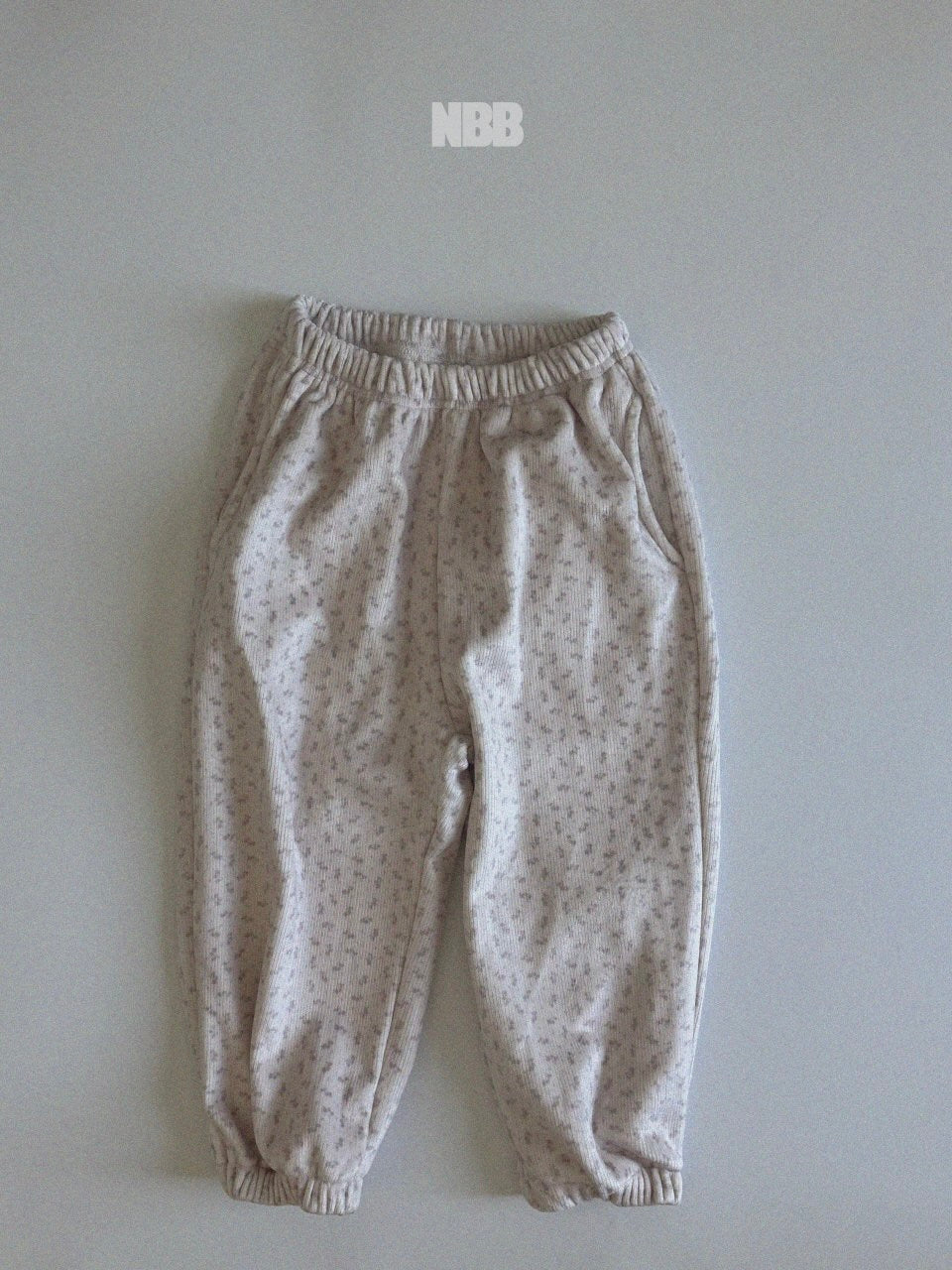 Flower boa jogger pants
