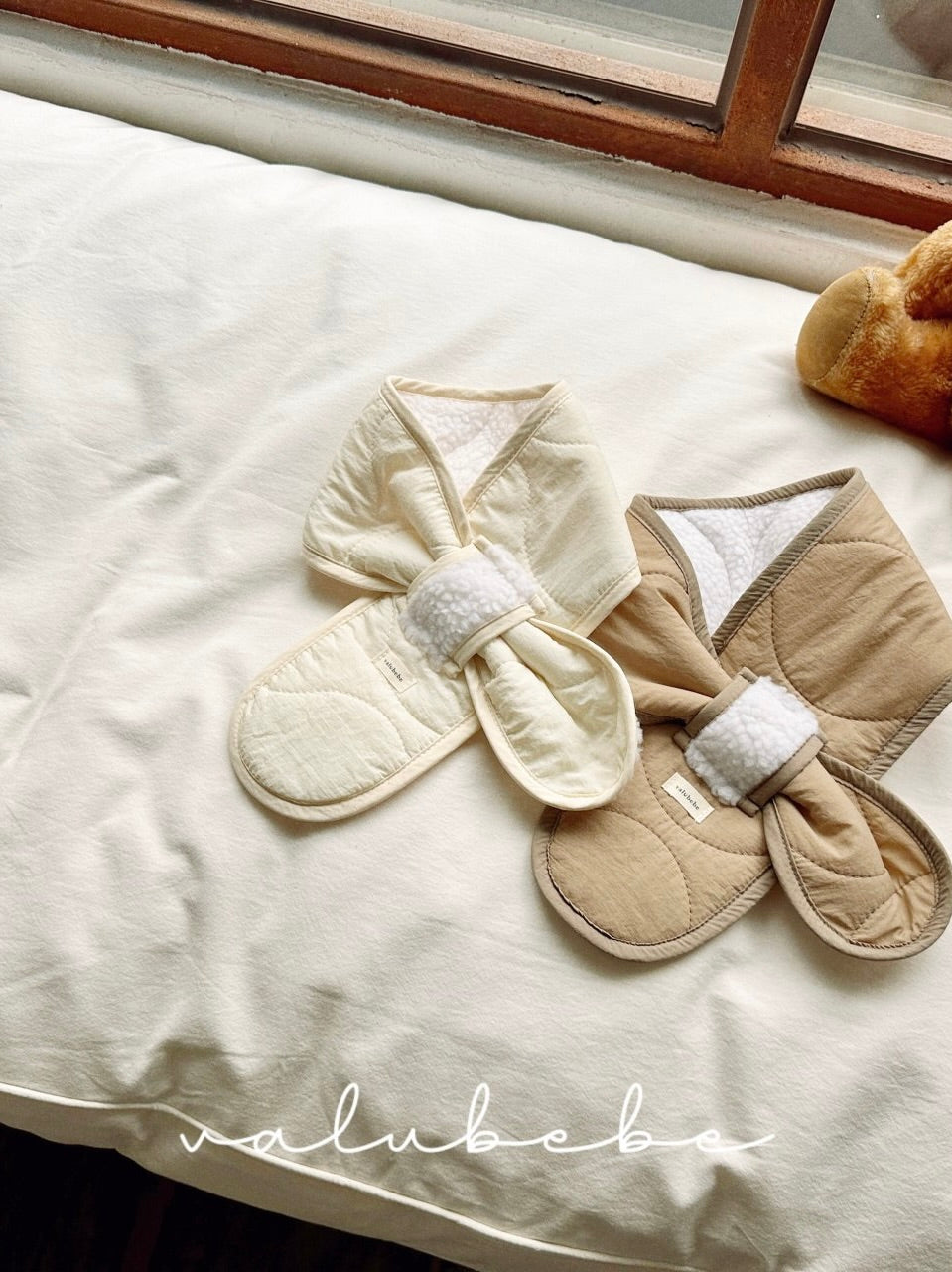 Warm quilted scarf (baby)
