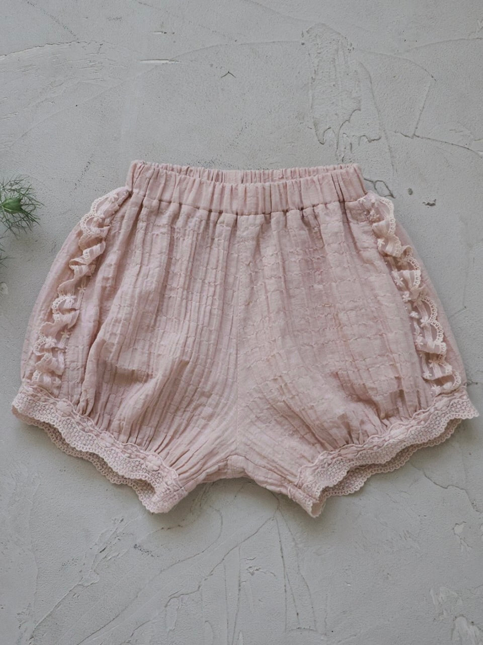 Fling pants