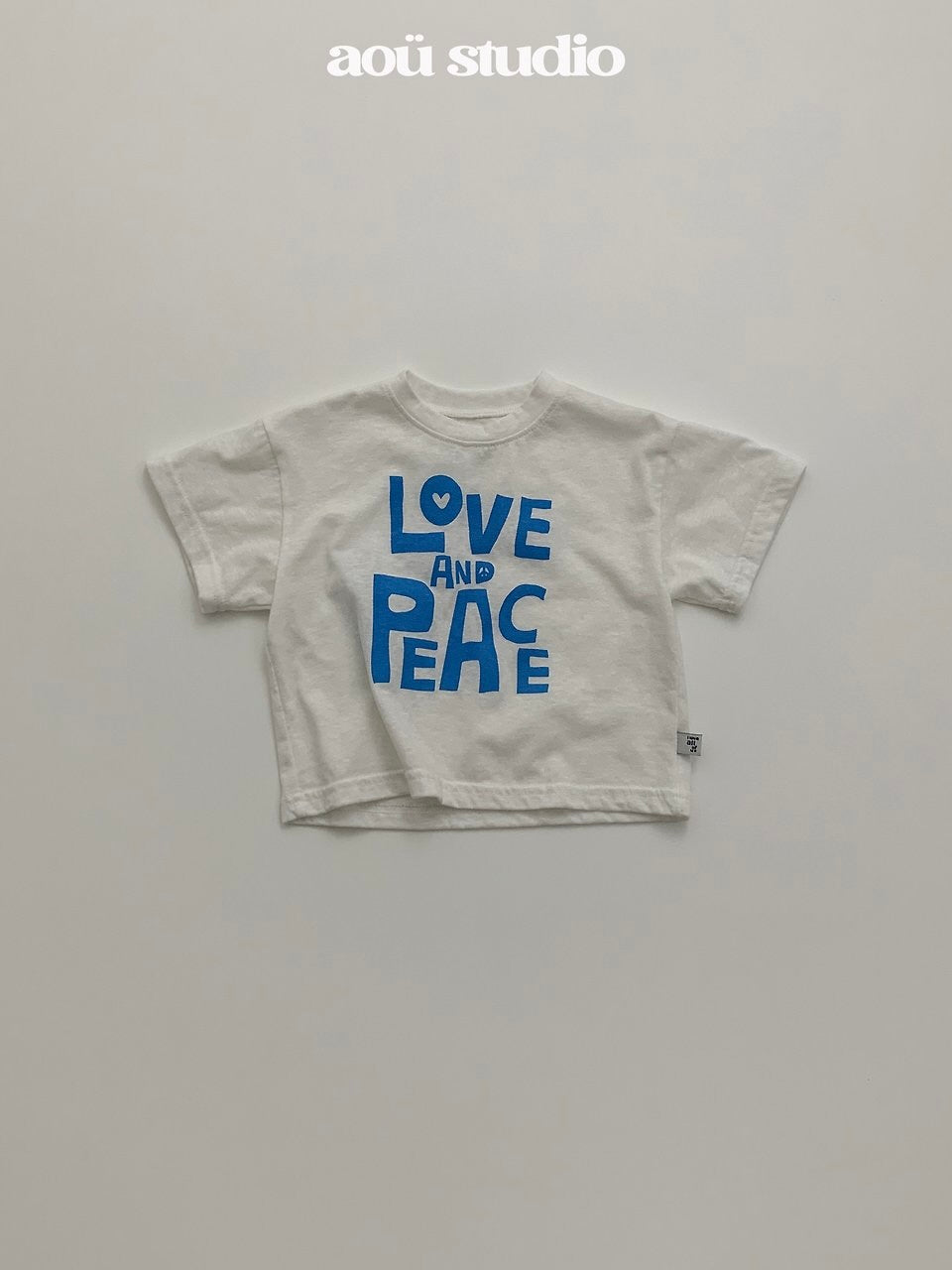 Love & peace T