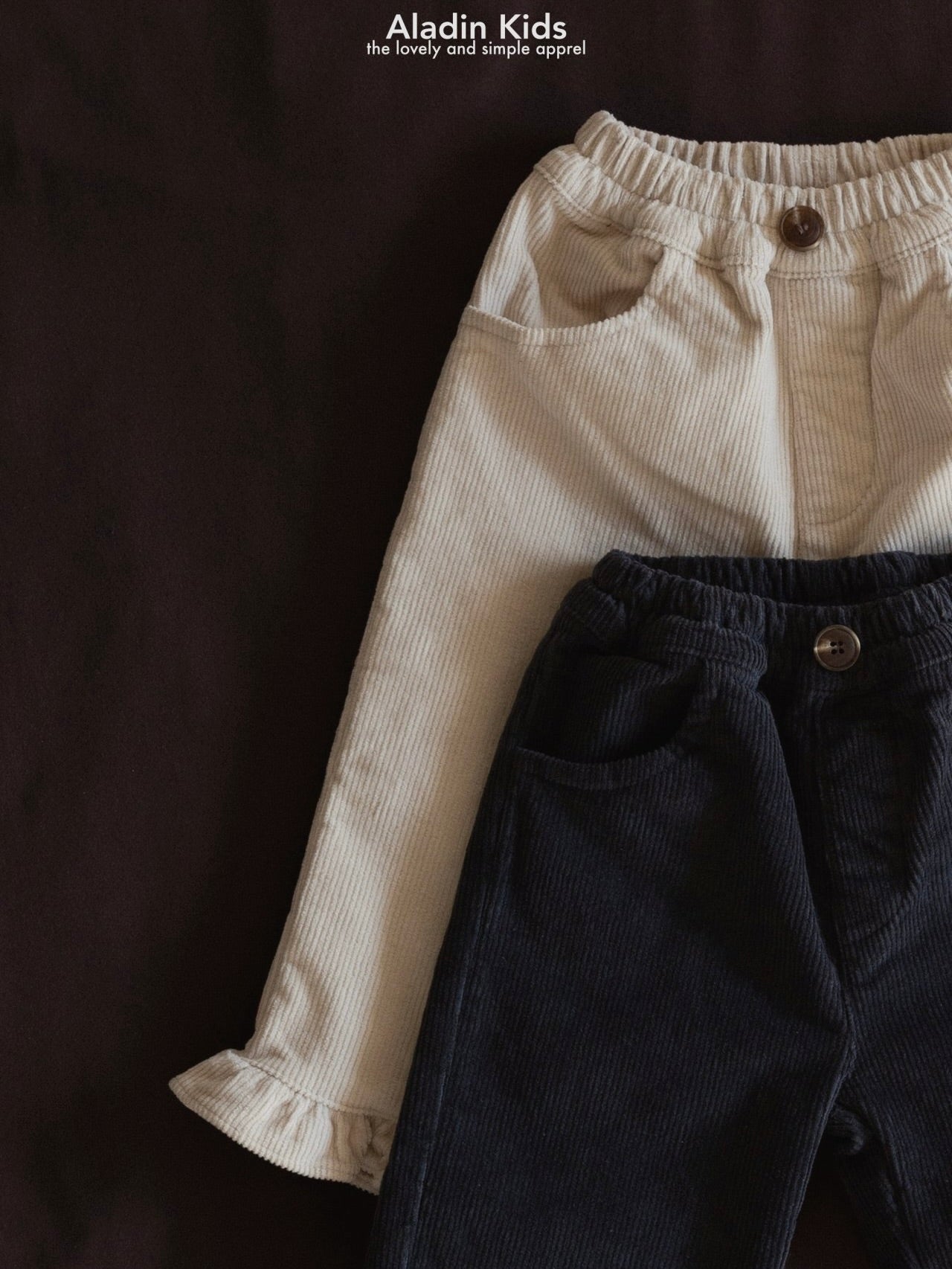 Frill straight pants