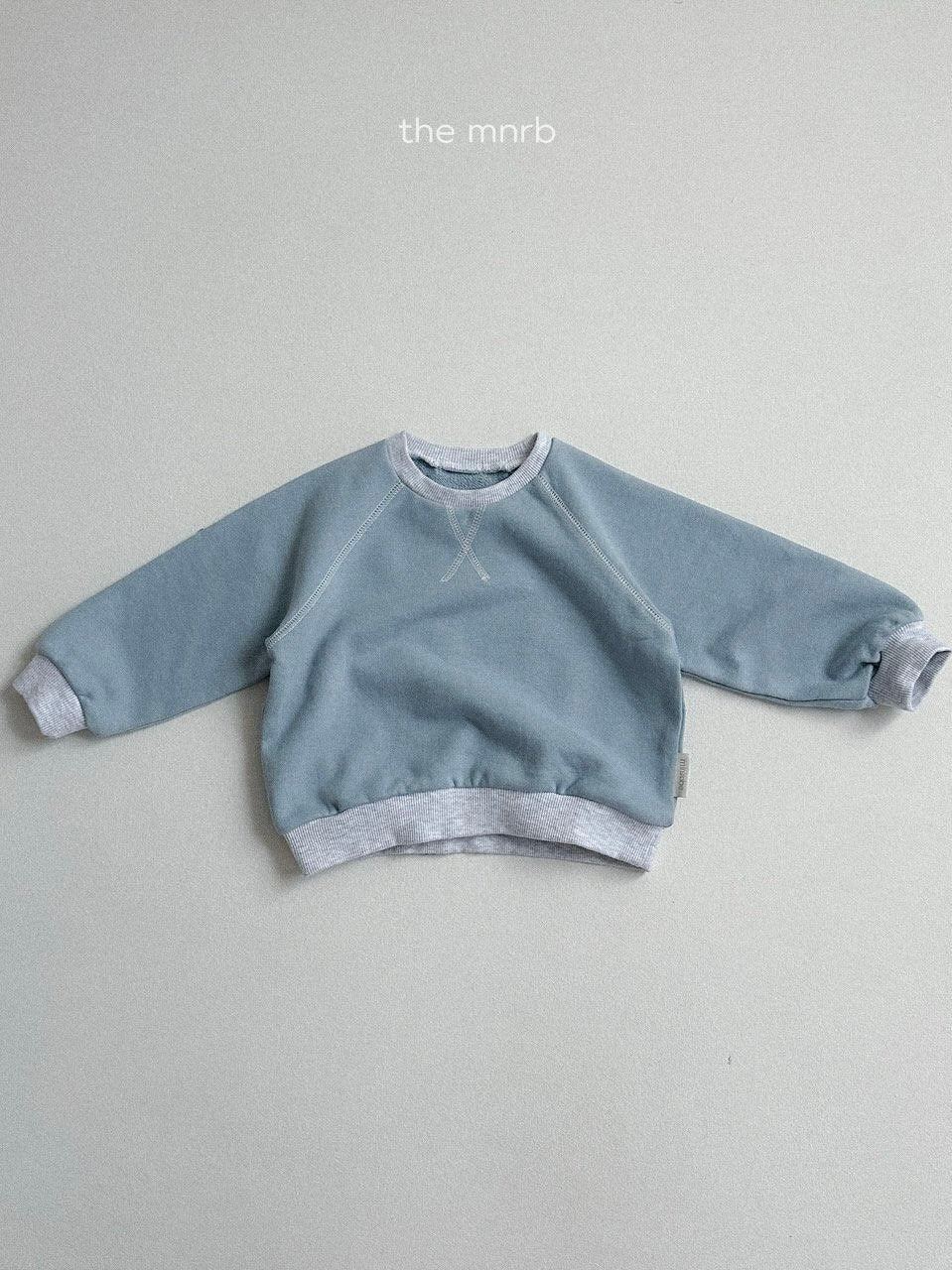 Momo colored sweatshirt