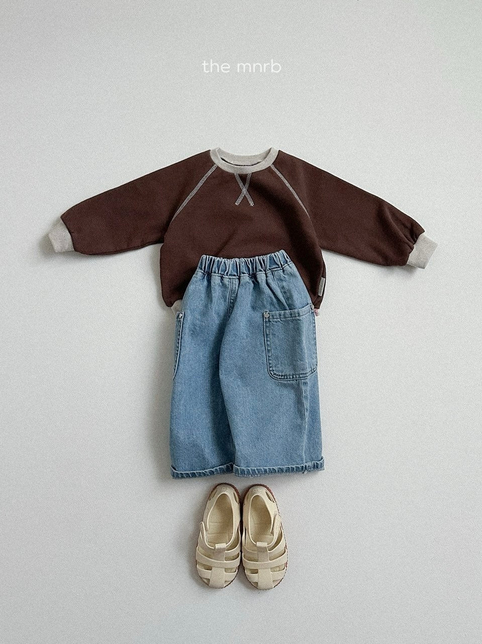 Momo colored sweatshirt