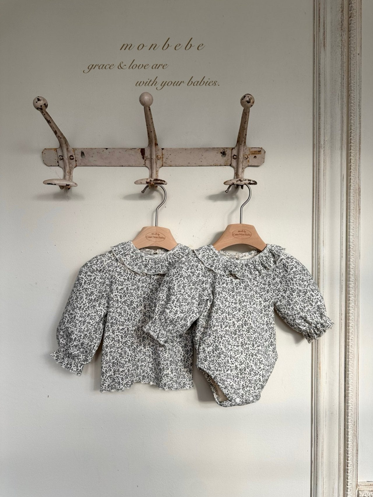 Natural frill rompers