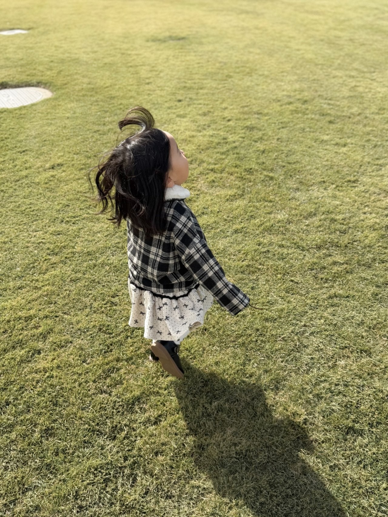 Check collar winter coat