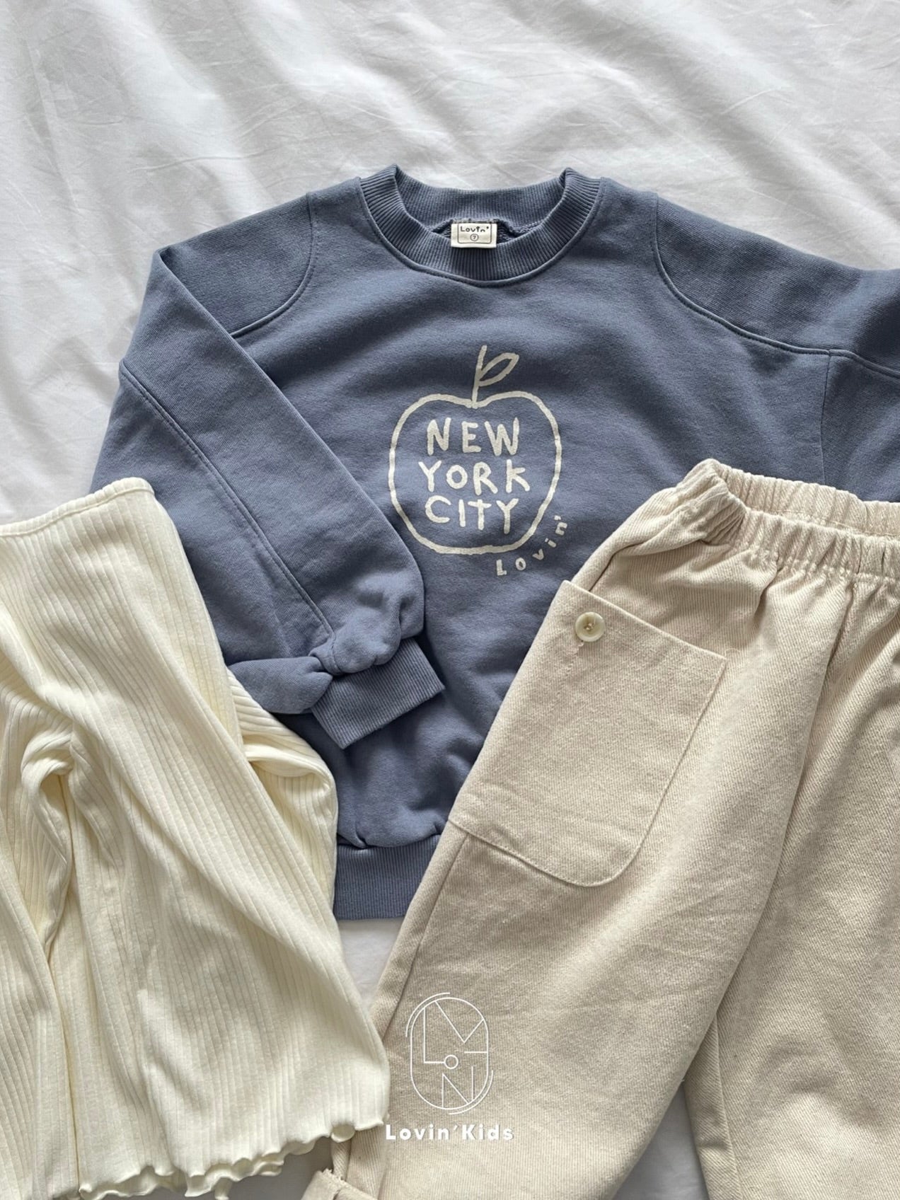 New York Apple sweatshirt