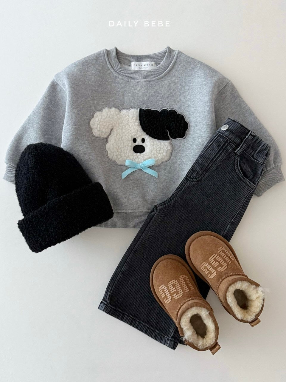 Fluffy ribbon sweatshirt