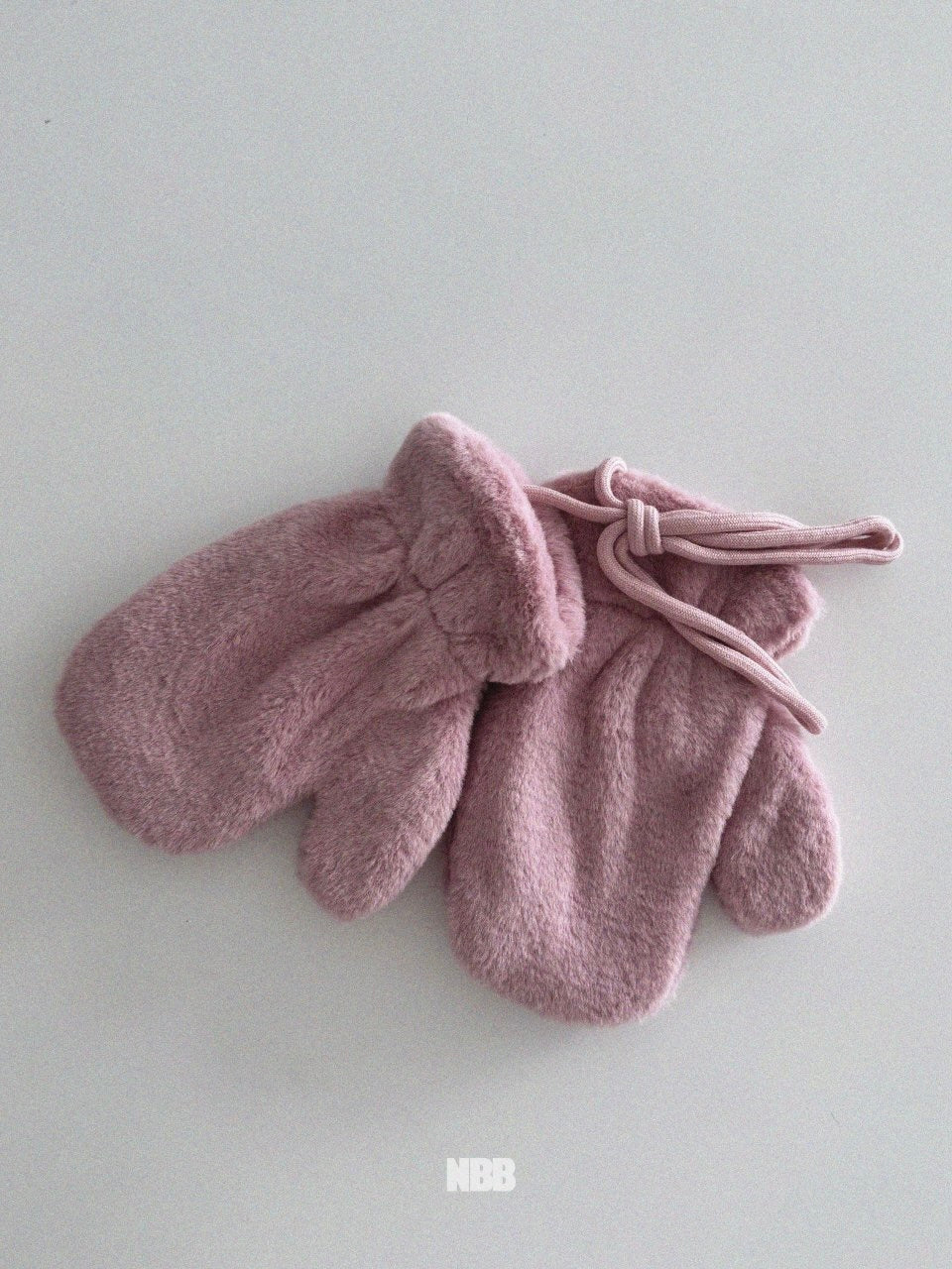 Winter fluffy gloves