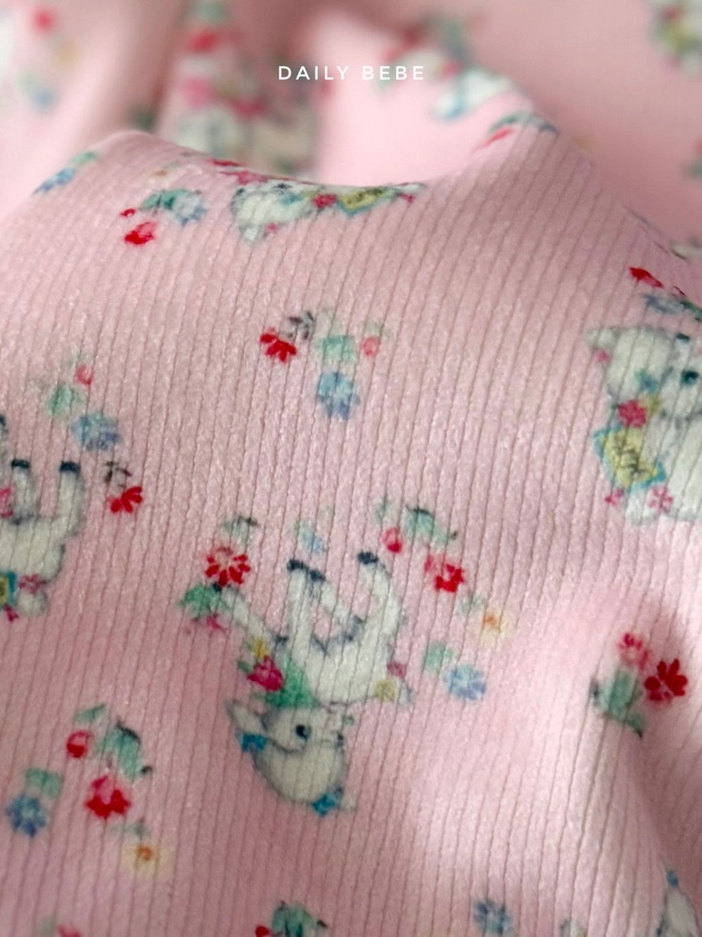 Pattern mink jogger pants