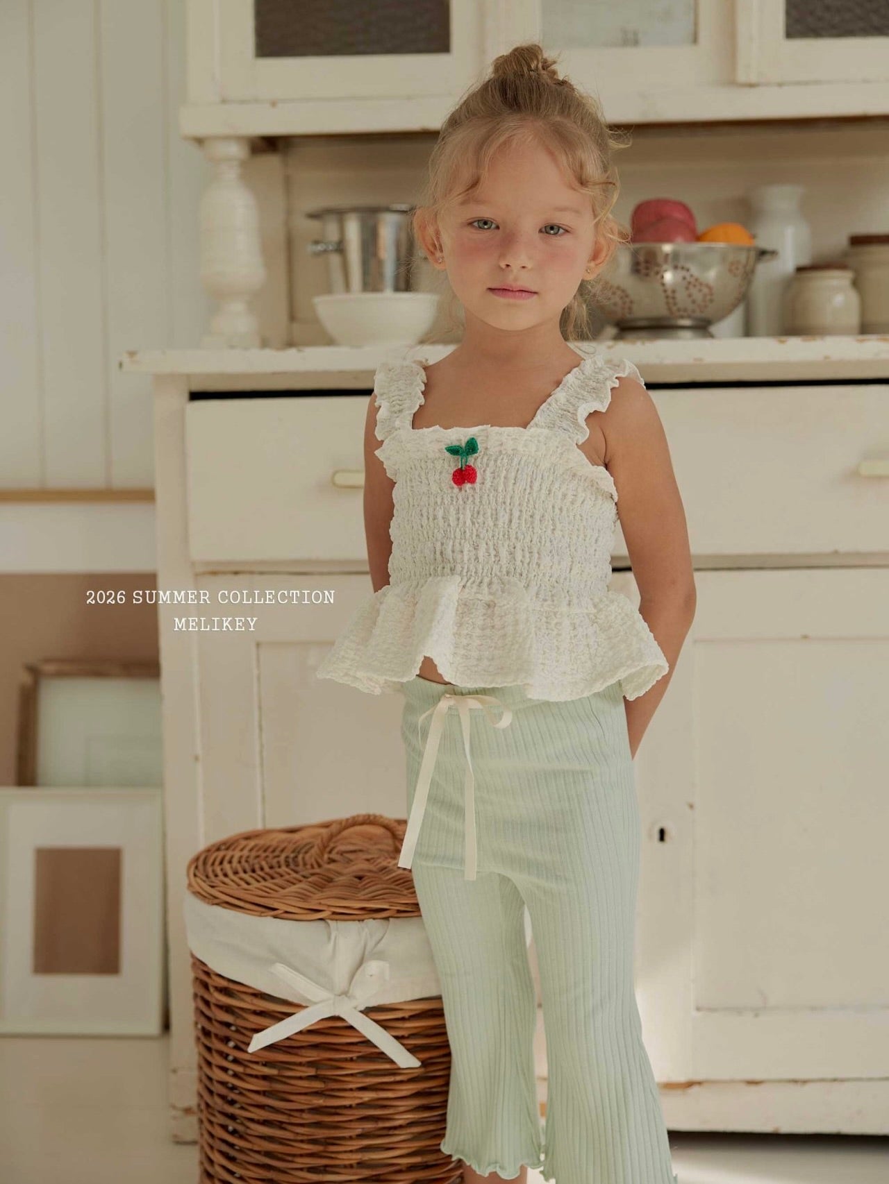 Cherry tucking blouse