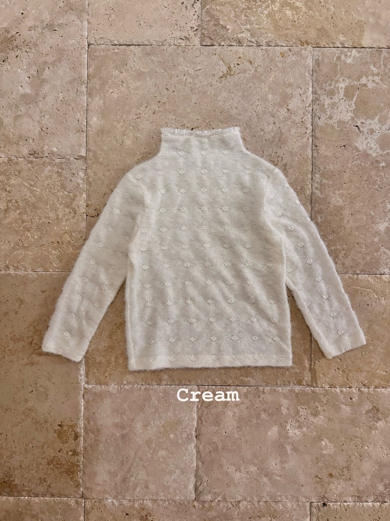 Winter lace half neck T