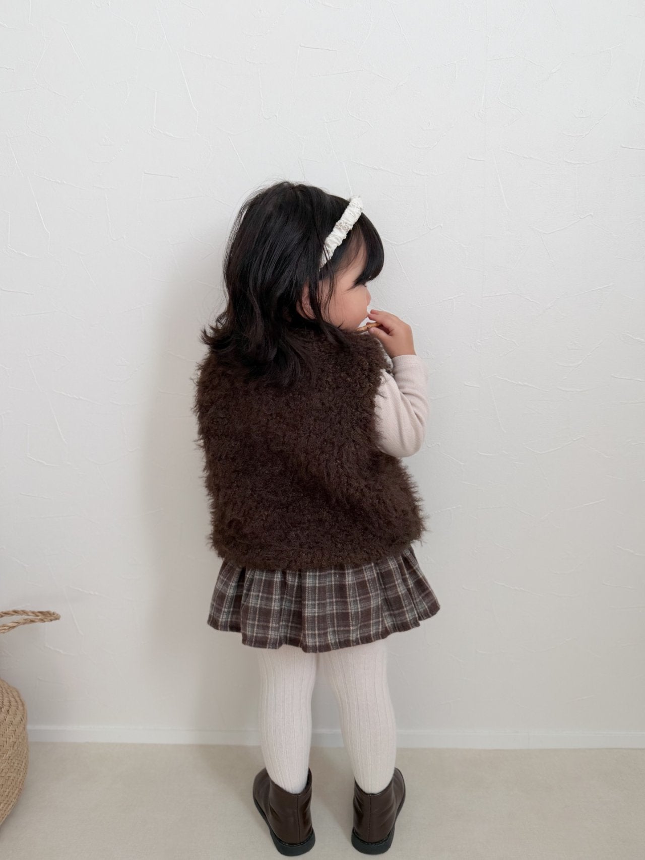 Fur ribbon vest