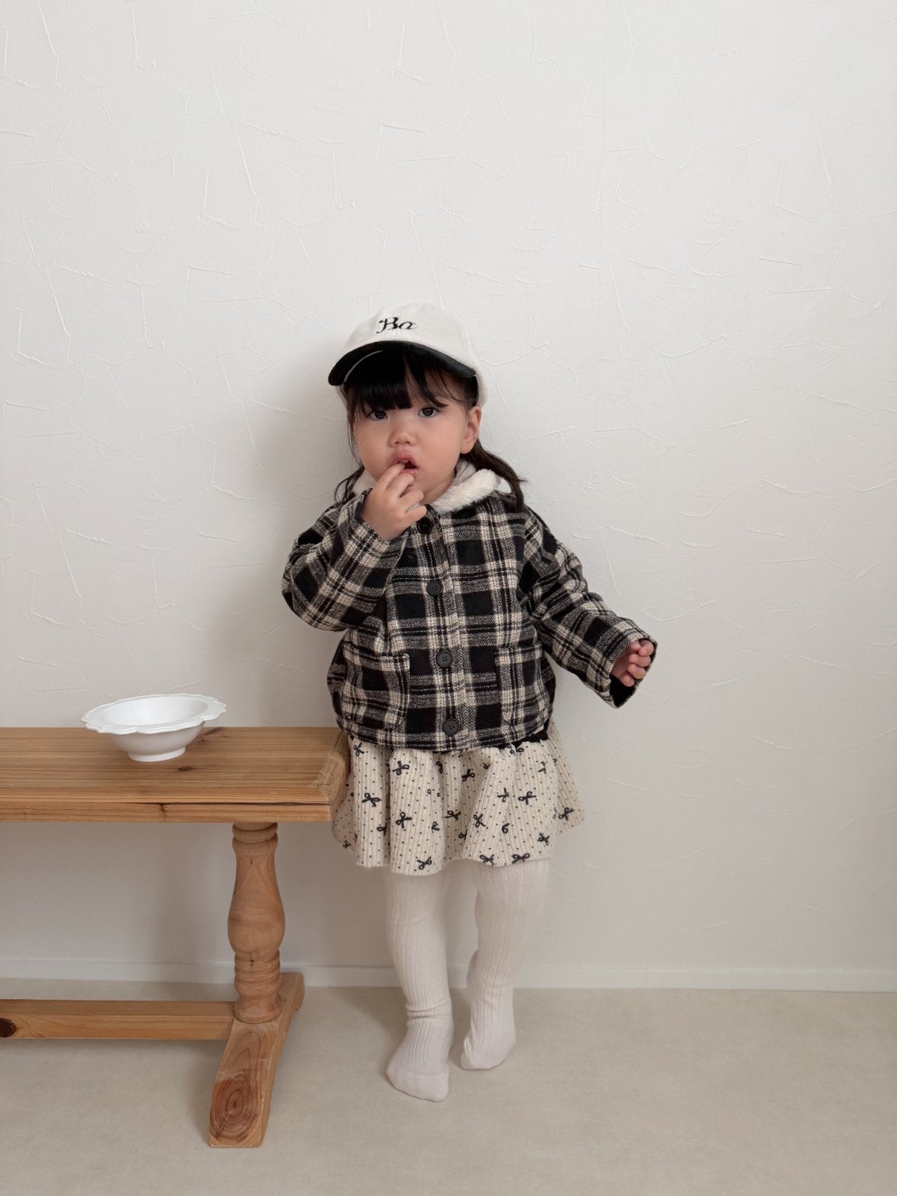 Check collar winter coat