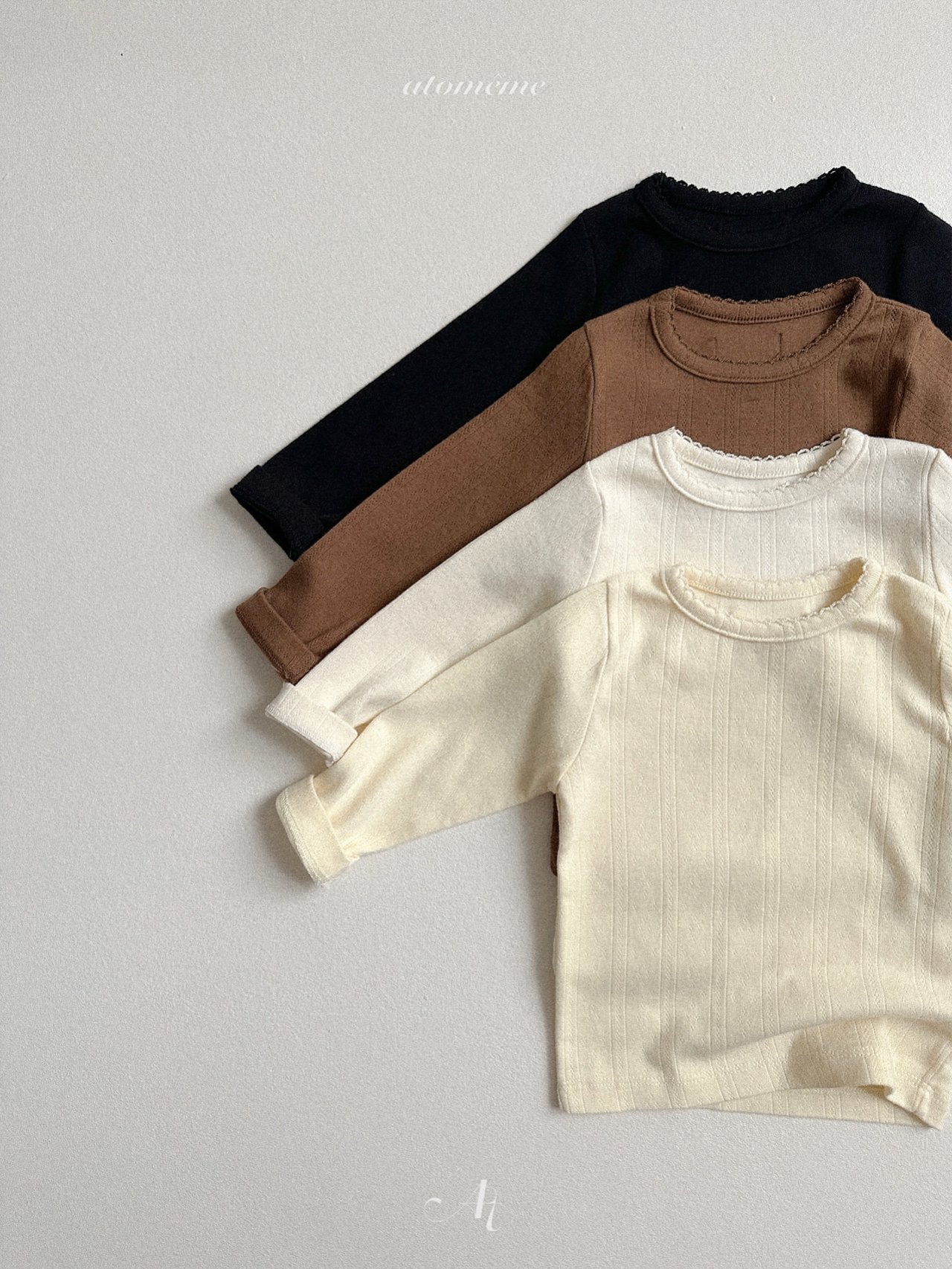 Eyelet picot lace T-shirt